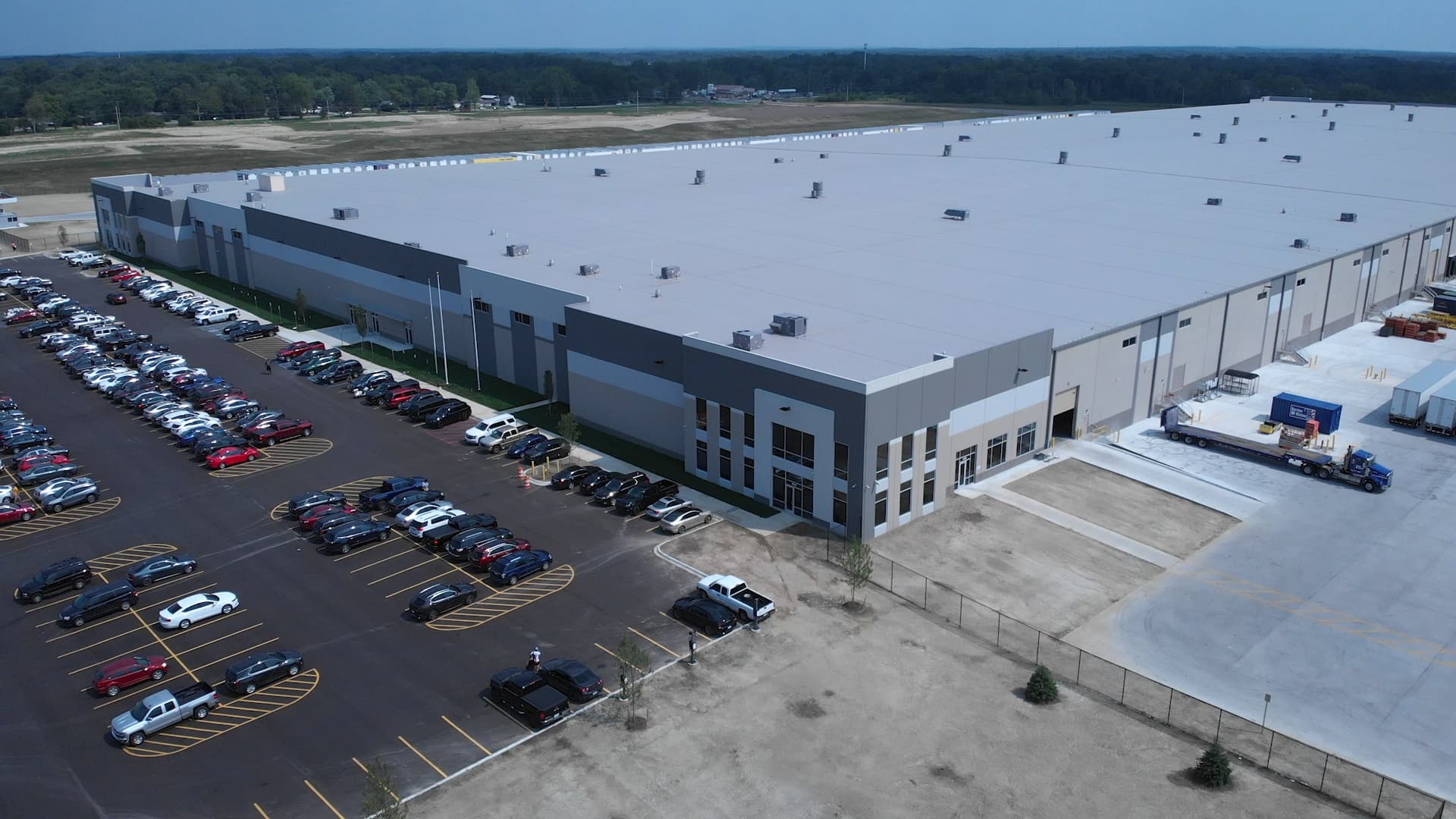 Aerial view of GM’s Charlotte Parts Distribution Center CCA