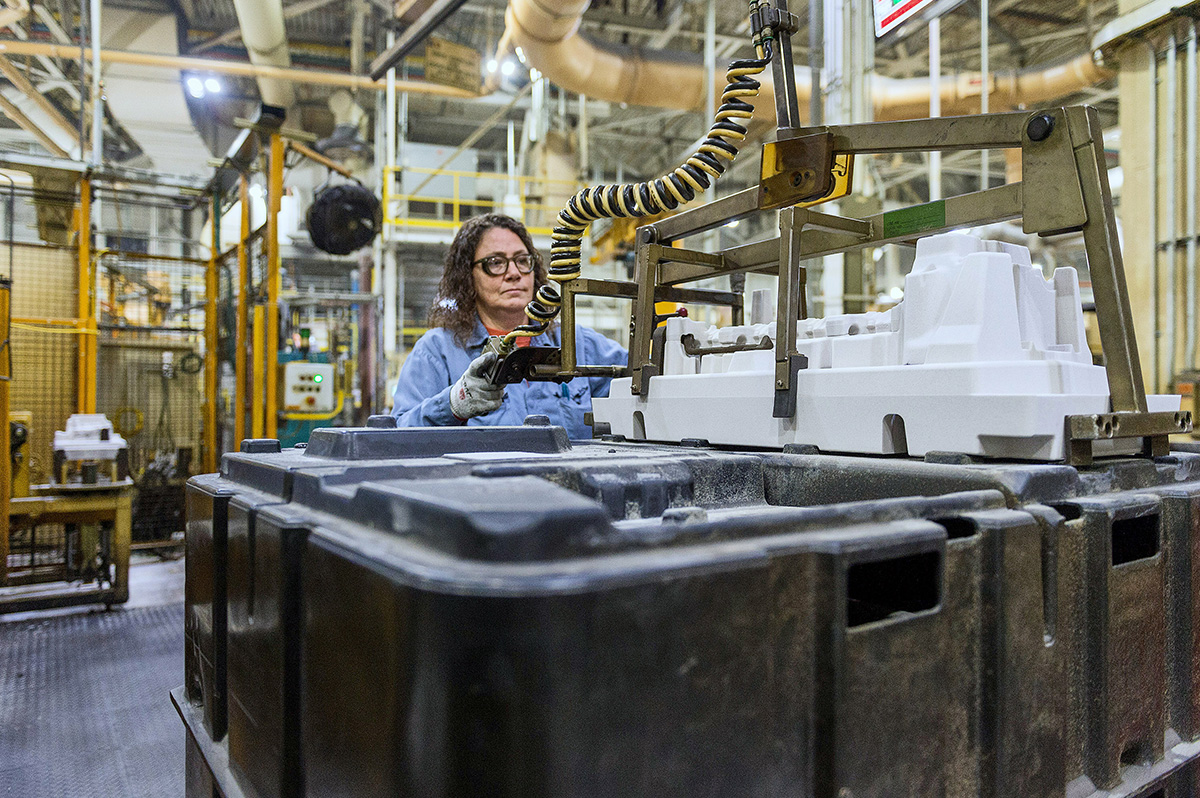 An employee working at General Motors Defiance Operations 