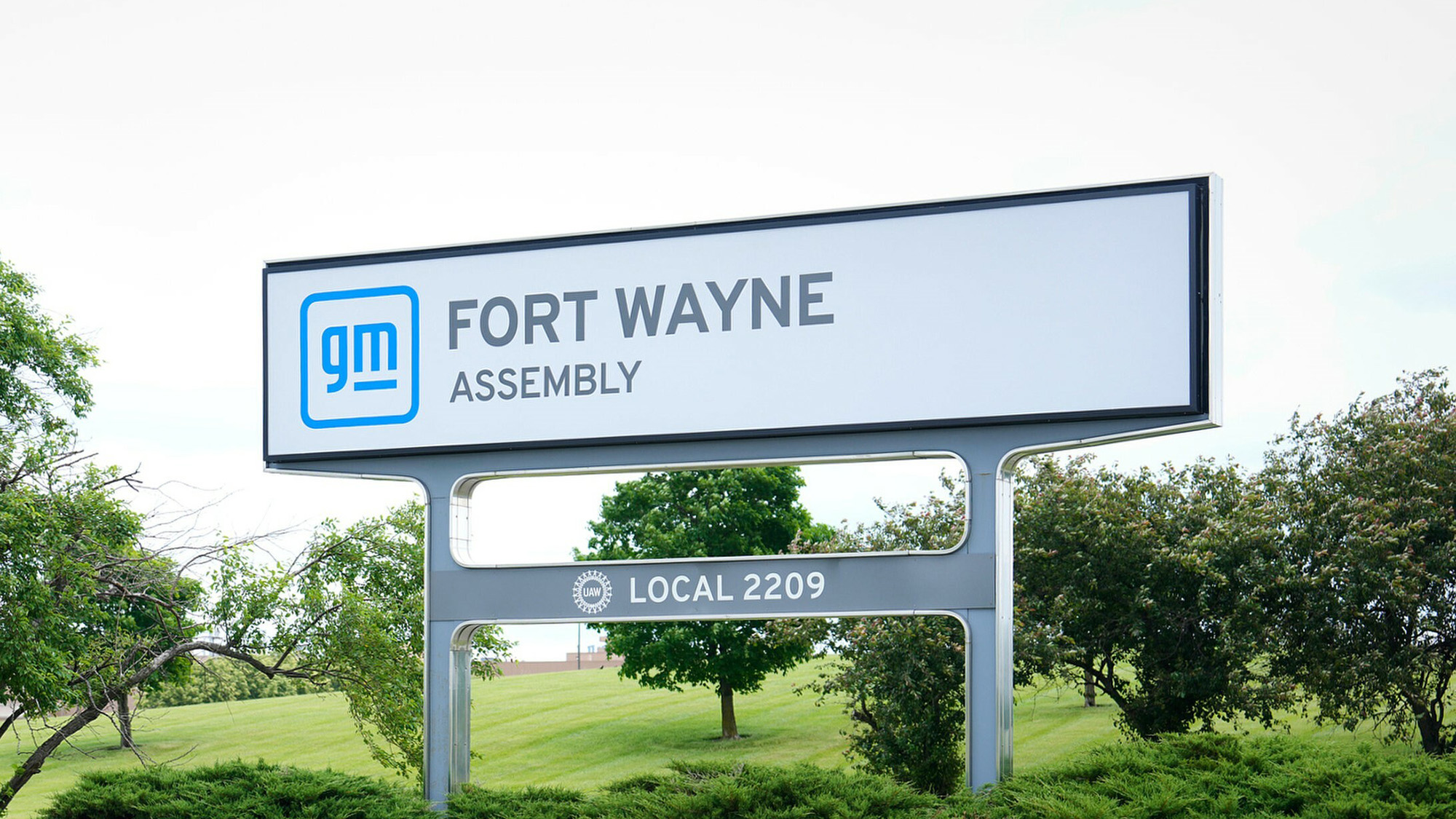GM Fort Wayne Assembly plant sign