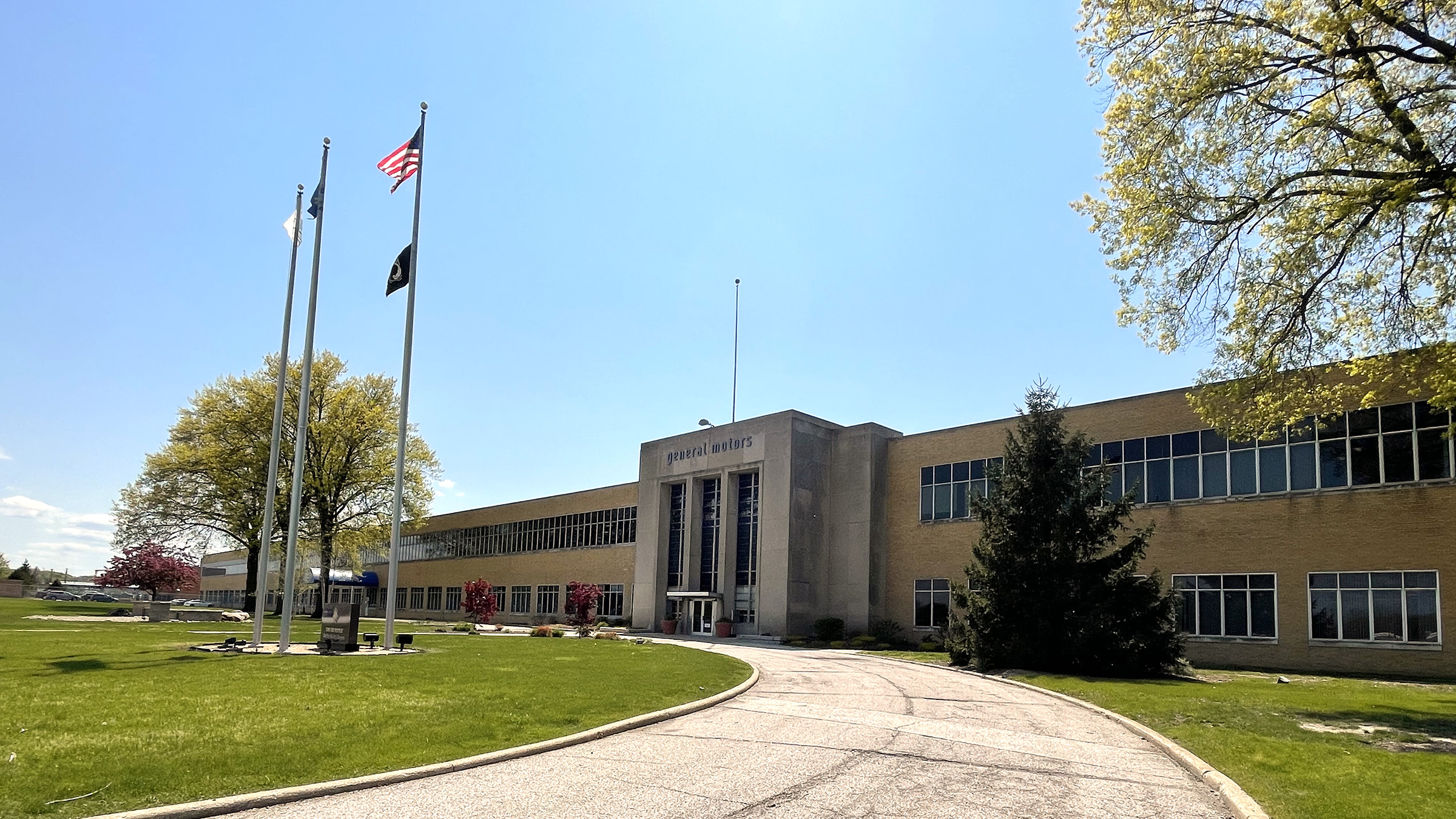 front exterior of Parma plant